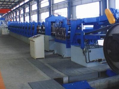 冷彎型鋼設(shè)備