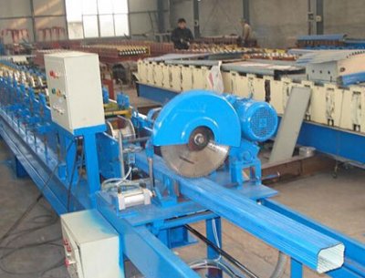 關(guān)于圓方管機械設(shè)備的用途與介紹